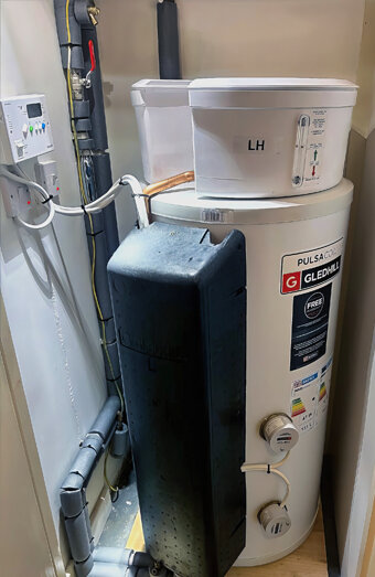 https://yokinehotwater.com.au/uploads/2025/06/electric-hot-water-system-70649.jpg
