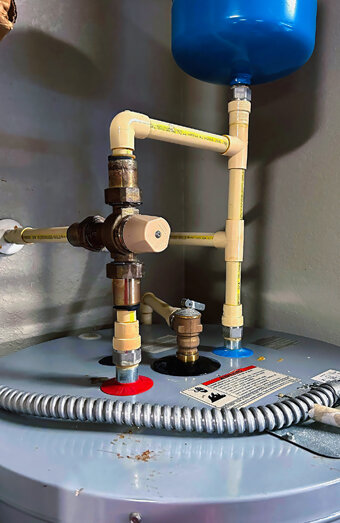 https://yokinehotwater.com.au/uploads/2025/06/electric-hot-water-system-73015.jpg