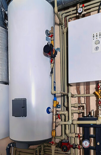 https://yokinehotwater.com.au/uploads/2025/06/hot-water-installs-34383.jpg